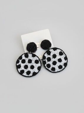 Lovely Polka Dot Beaded Earrings- Black